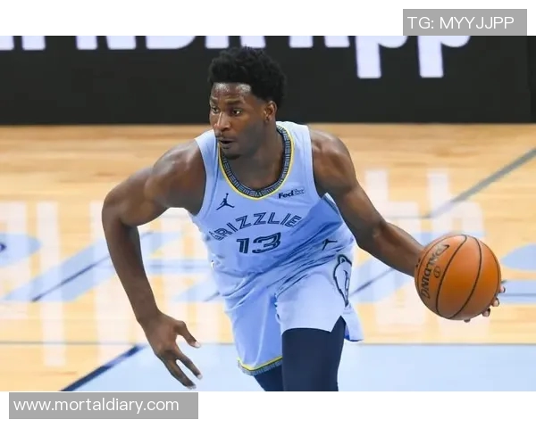 灰熊球员用中文表达新赛季信念书写汉字熊言壮语展现团队精神 灰熊球员用中文表达新赛季信念书写汉字熊言壮语展现团队精神