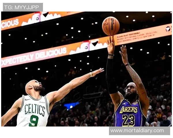 40岁詹姆斯成最年长压哨绝杀球员 40岁詹姆斯成最年长压哨绝杀球员