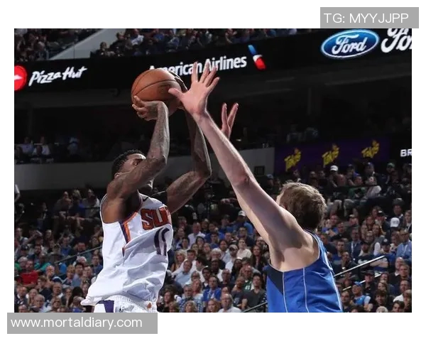 [2026年01月20日]独行侠半场狂胜尼克斯28分，克里斯蒂三分7中6独揽18分